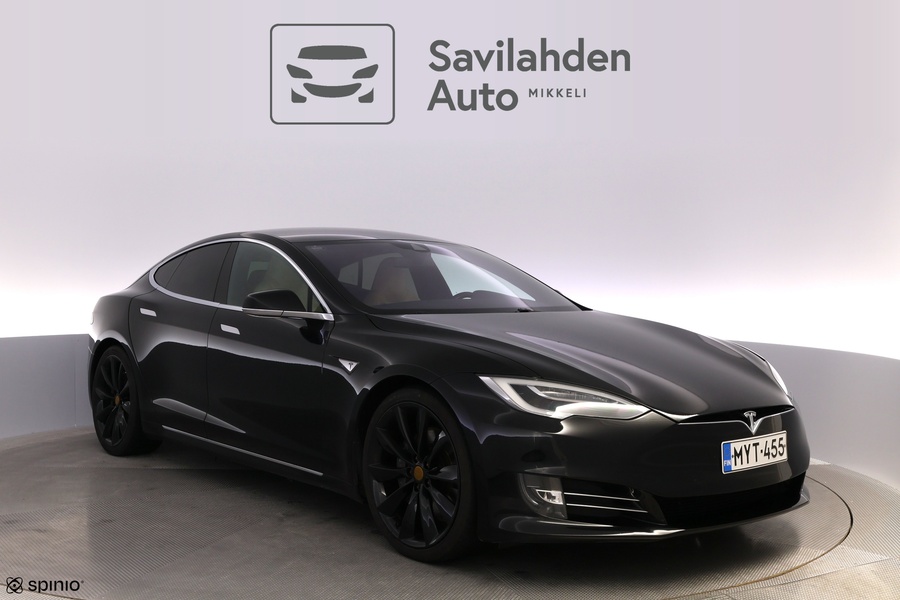 Tesla Model S vaihtoauto