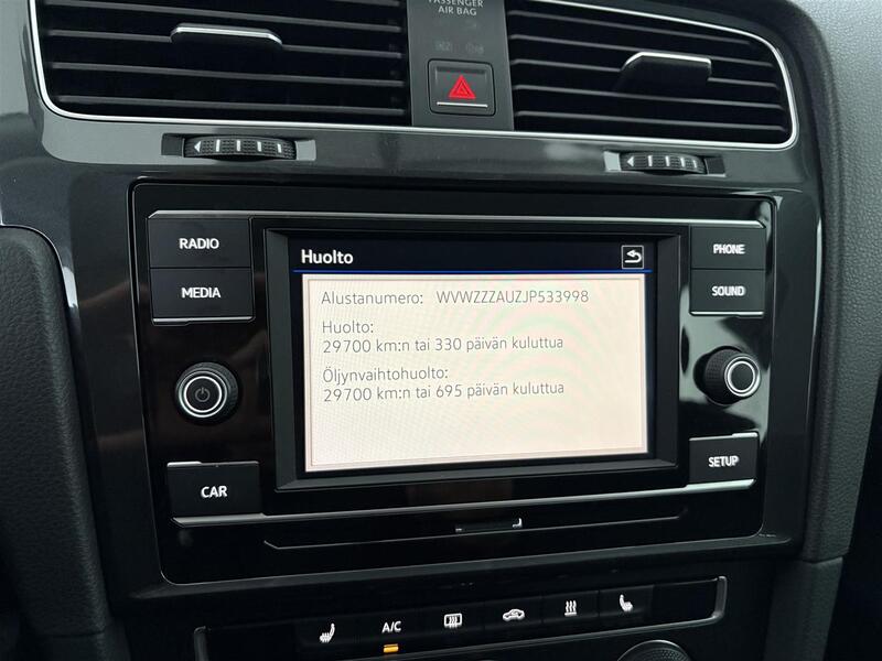 Volkswagen Golf vaihtoauto