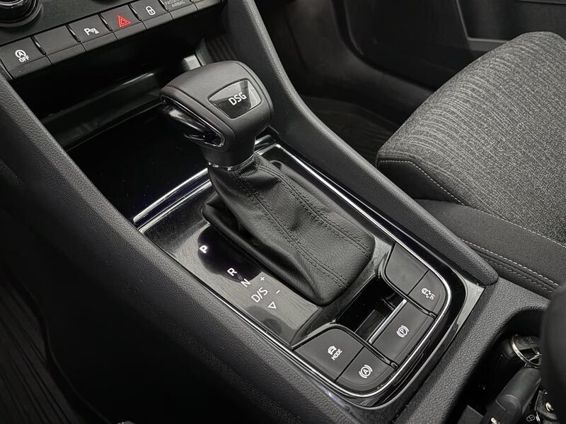 Skoda Karoq vaihtoauto