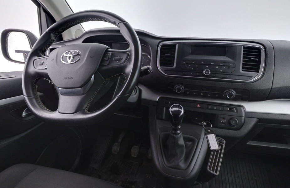 Toyota Proace Verso vaihtoauto