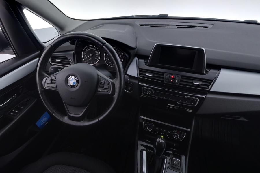 BMW 218 vaihtoauto