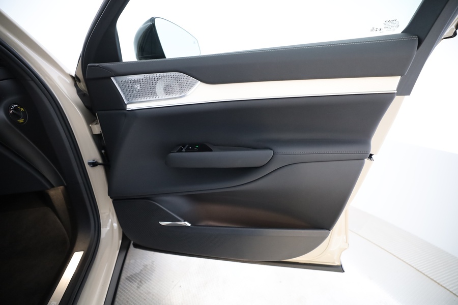 Volvo EX90 vaihtoauto