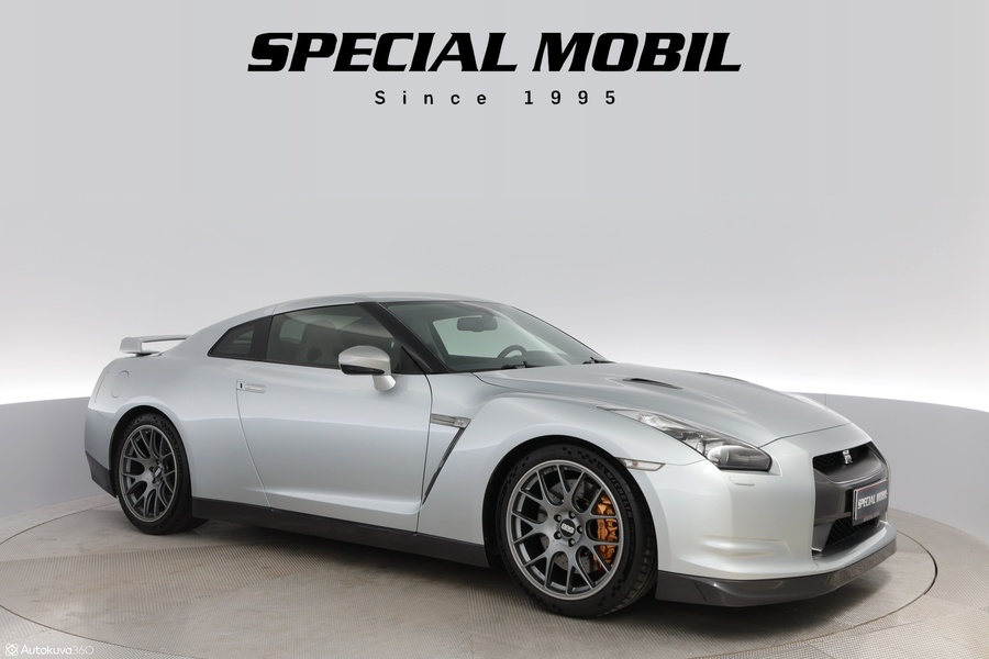 Nissan GT-R vaihtoauto