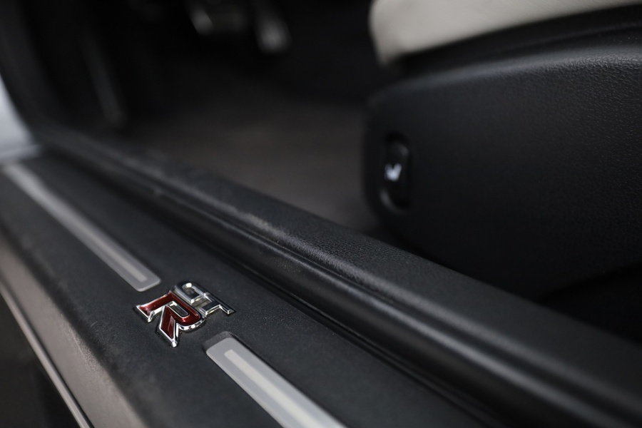 Nissan GT-R vaihtoauto