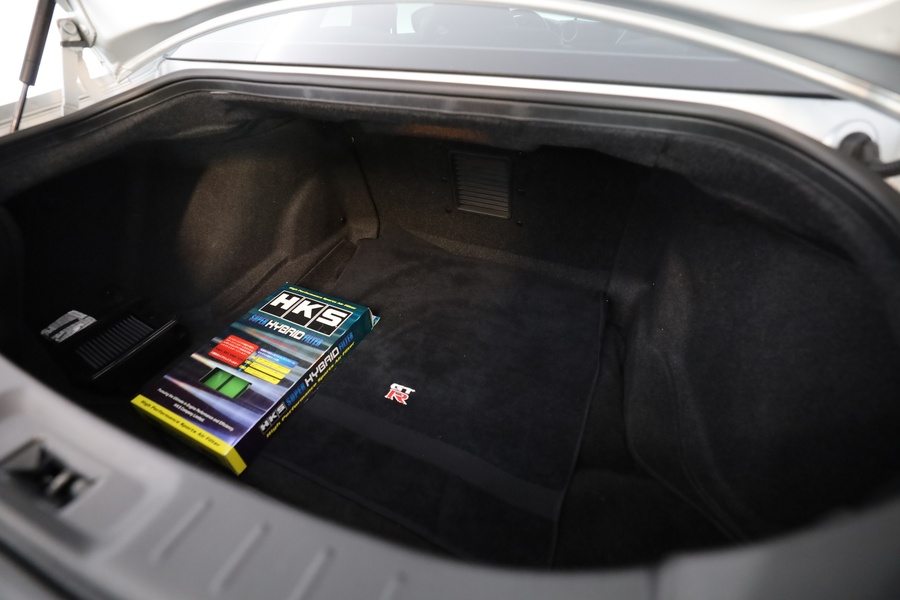 Nissan GT-R vaihtoauto