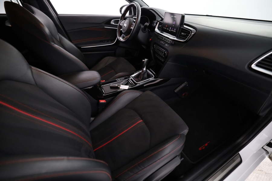 Kia Proceed vaihtoauto