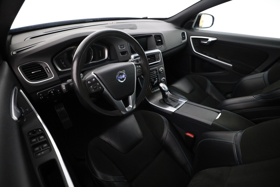 Volvo V60 vaihtoauto