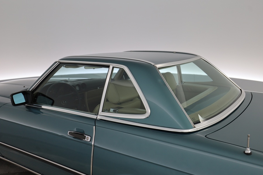 Mercedes-Benz SL vaihtoauto