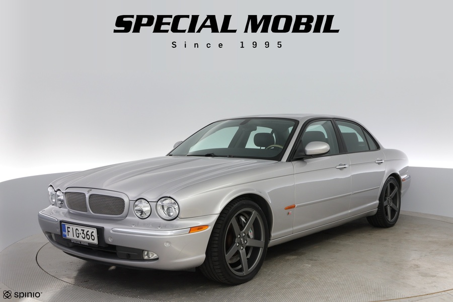 Jaguar XJR vaihtoauto