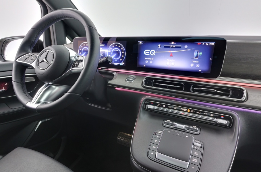 Mercedes-Benz EQV vaihtoauto