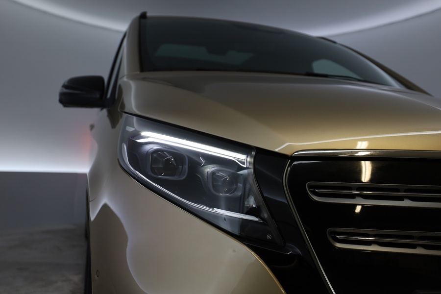 Mercedes-Benz EQV vaihtoauto