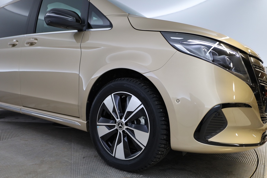 Mercedes-Benz EQV vaihtoauto