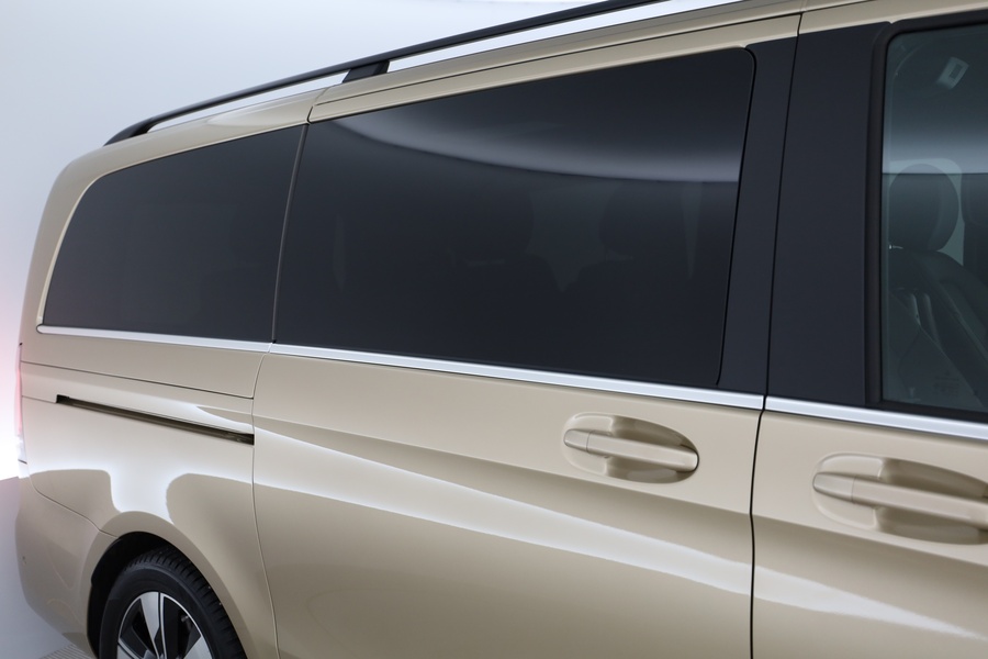 Mercedes-Benz EQV vaihtoauto