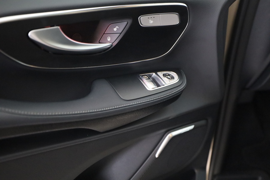 Mercedes-Benz EQV vaihtoauto