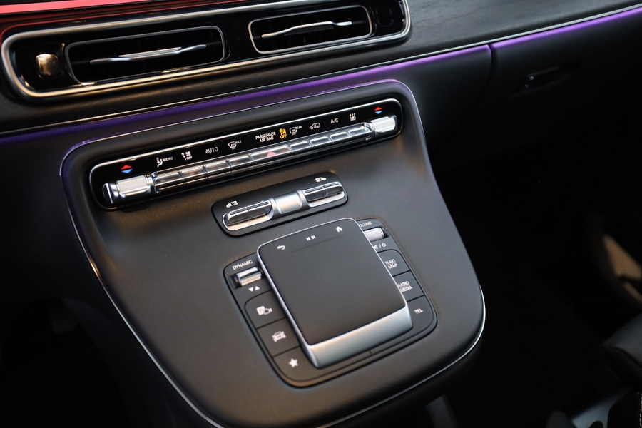 Mercedes-Benz EQV vaihtoauto