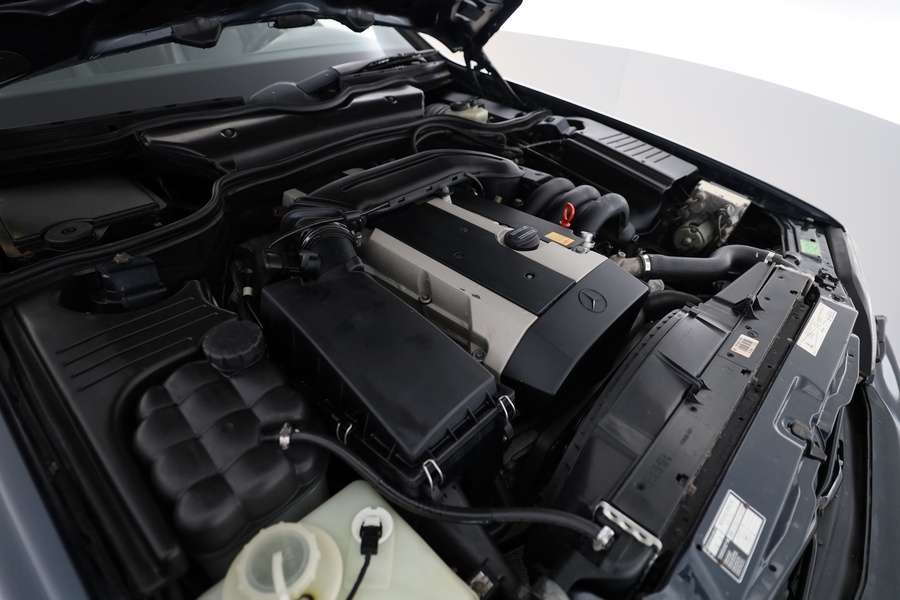 Mercedes-Benz SL vaihtoauto