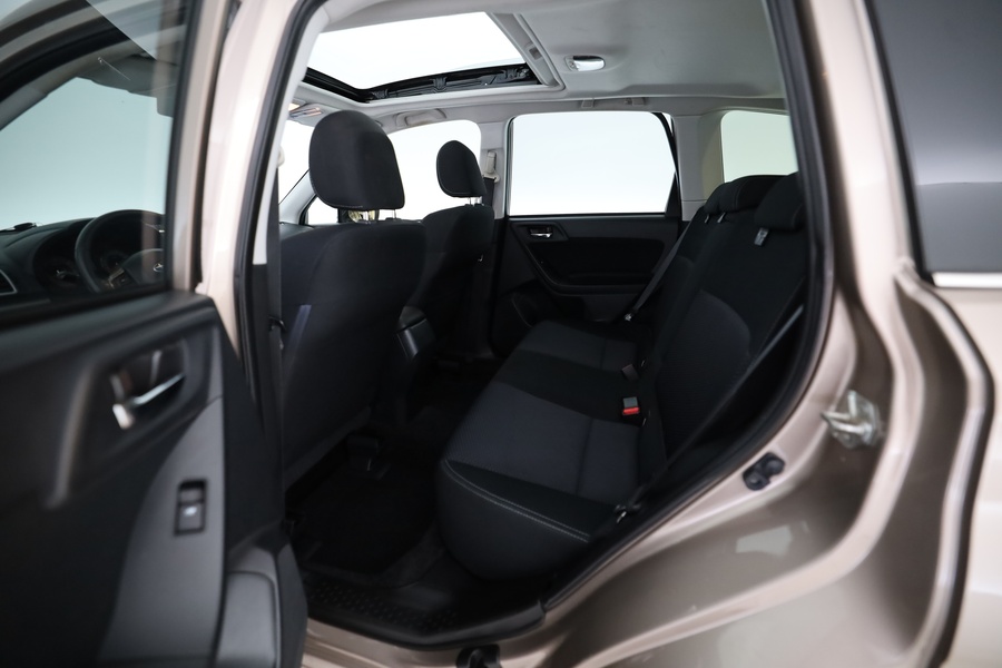 Subaru Forester vaihtoauto