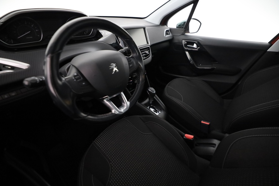 Peugeot 208 vaihtoauto