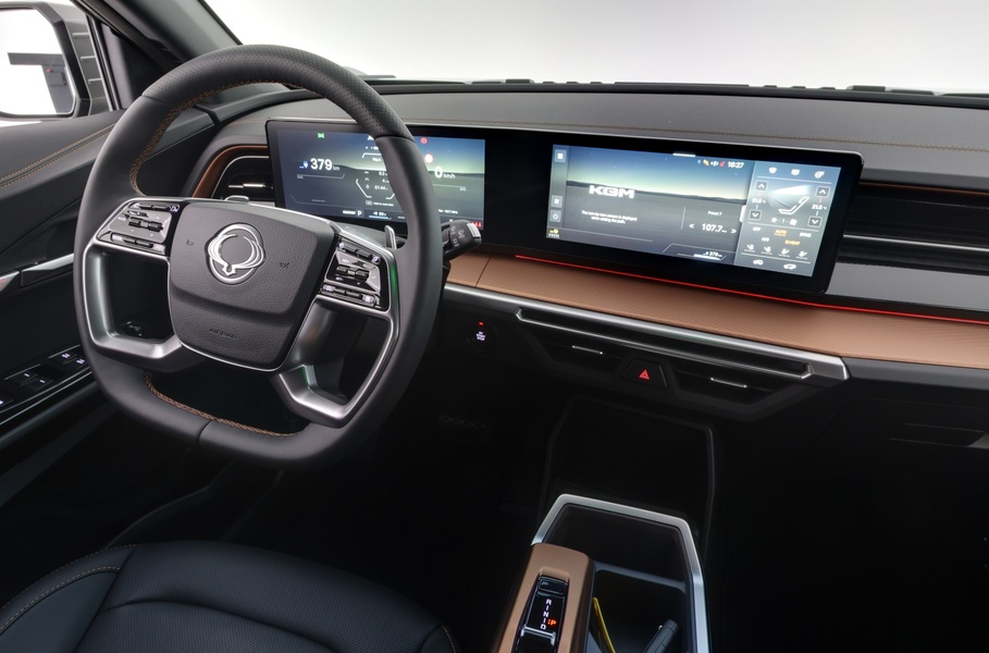 KGM Torres EVX vaihtoauto