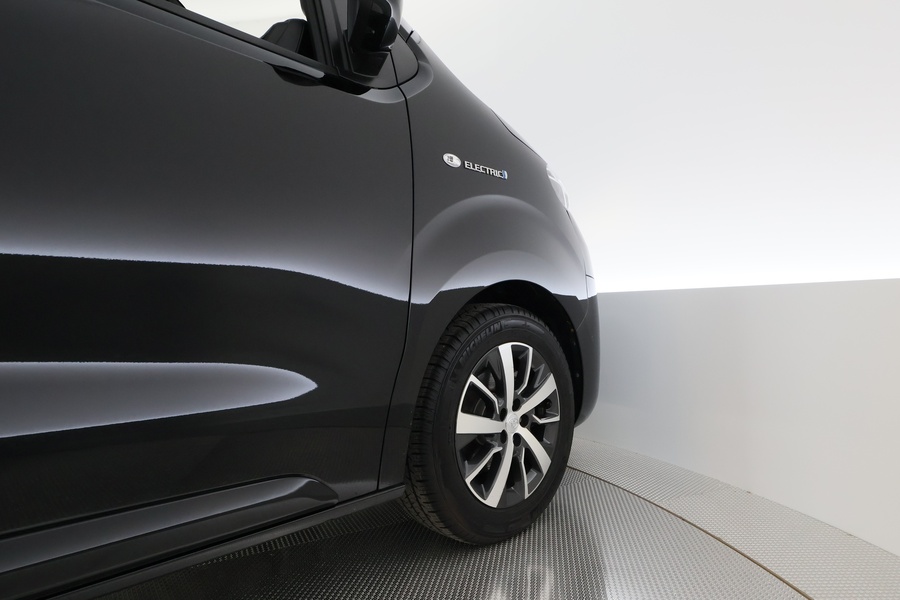 Toyota Proace EV vaihtoauto