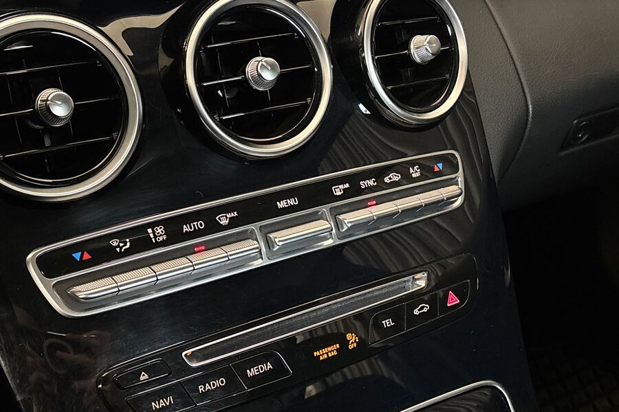 Mercedes-Benz C vaihtoauto