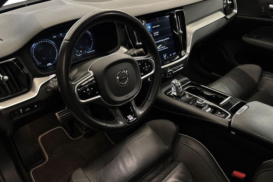 Volvo V60 vaihtoauto