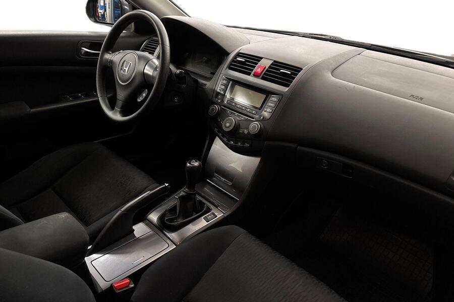 Honda Accord vaihtoauto