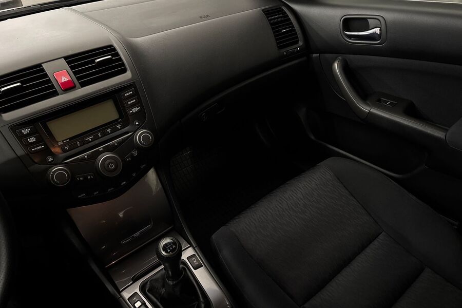 Honda Accord vaihtoauto