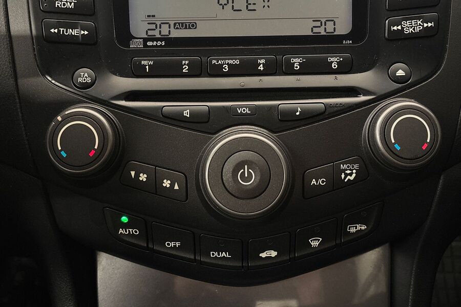 Honda Accord vaihtoauto