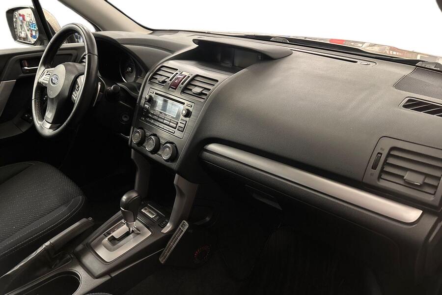 Subaru Forester vaihtoauto