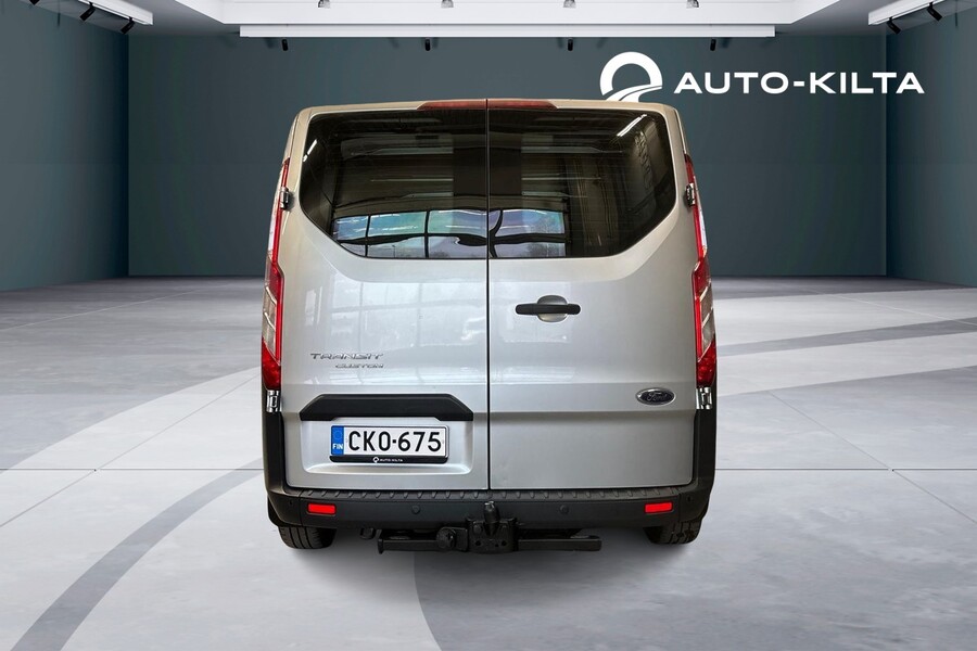 Ford Transit Custom vaihtoauto