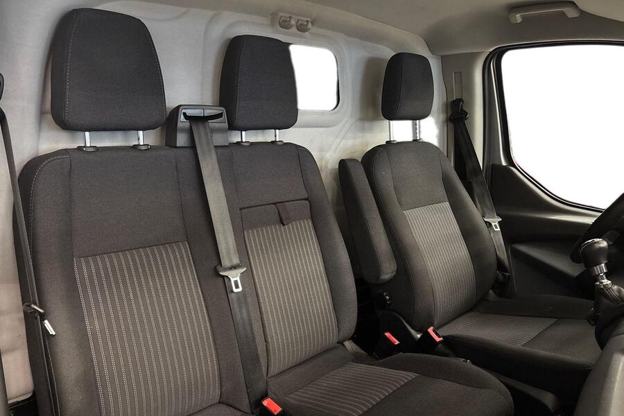 Ford Transit Custom vaihtoauto