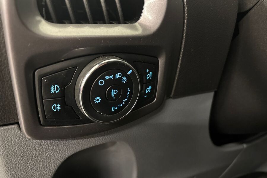 Ford Transit Custom vaihtoauto