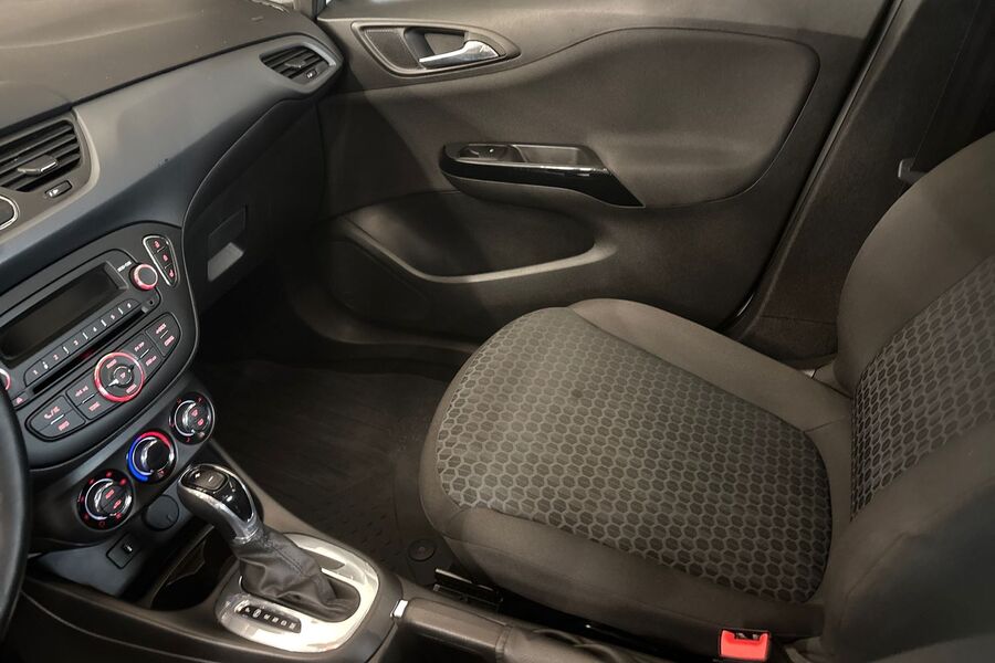 Opel Corsa vaihtoauto