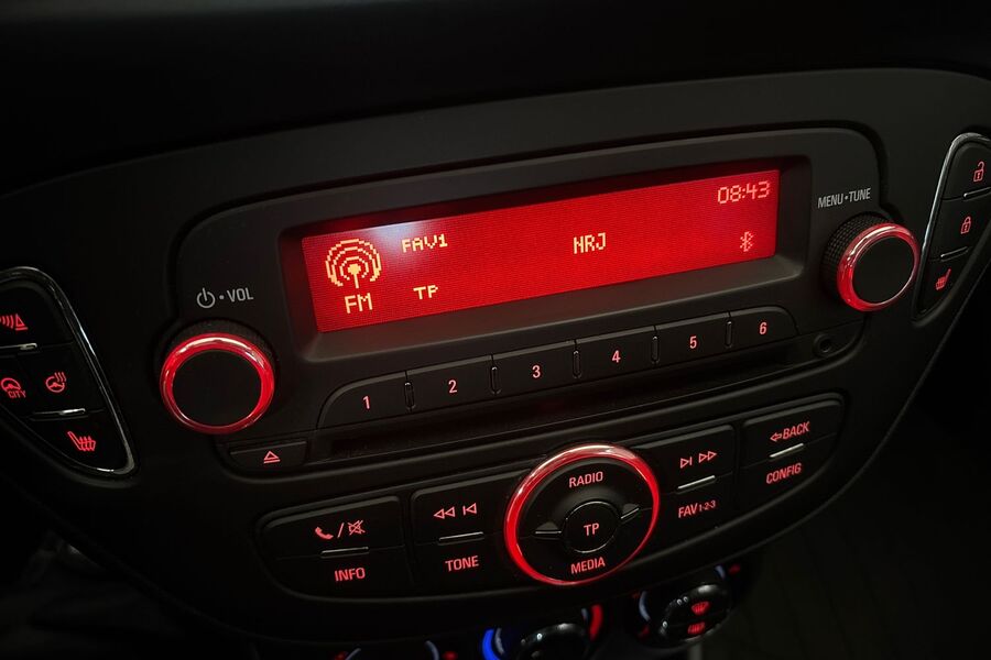 Opel Corsa vaihtoauto