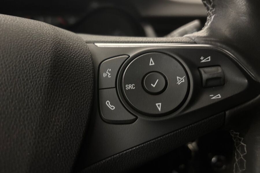 Opel Crossland X vaihtoauto