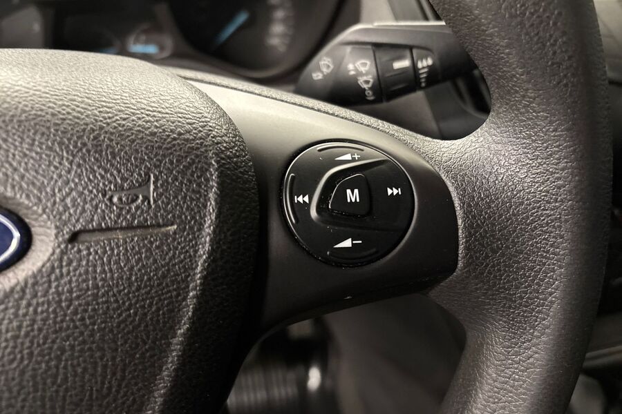Ford Transit Connect vaihtoauto