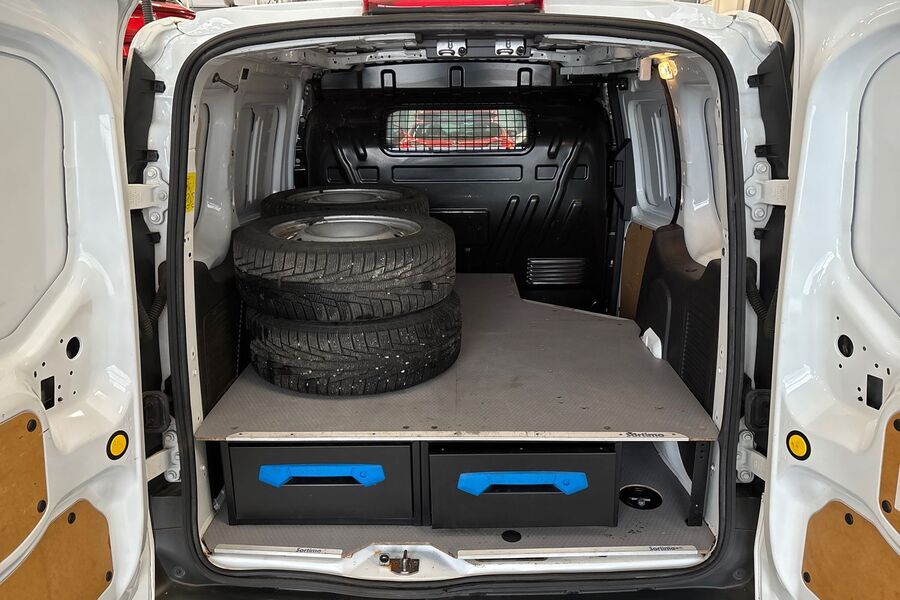 Ford Transit Connect vaihtoauto