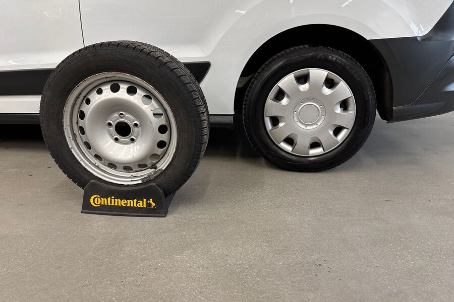 Ford Transit Connect vaihtoauto