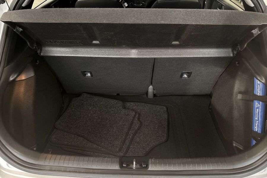 Hyundai i20 Hatchback vaihtoauto