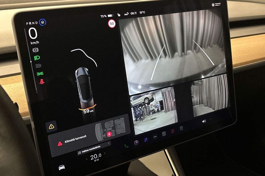 Tesla Model 3 vaihtoauto