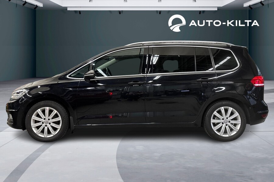 Volkswagen Touran vaihtoauto