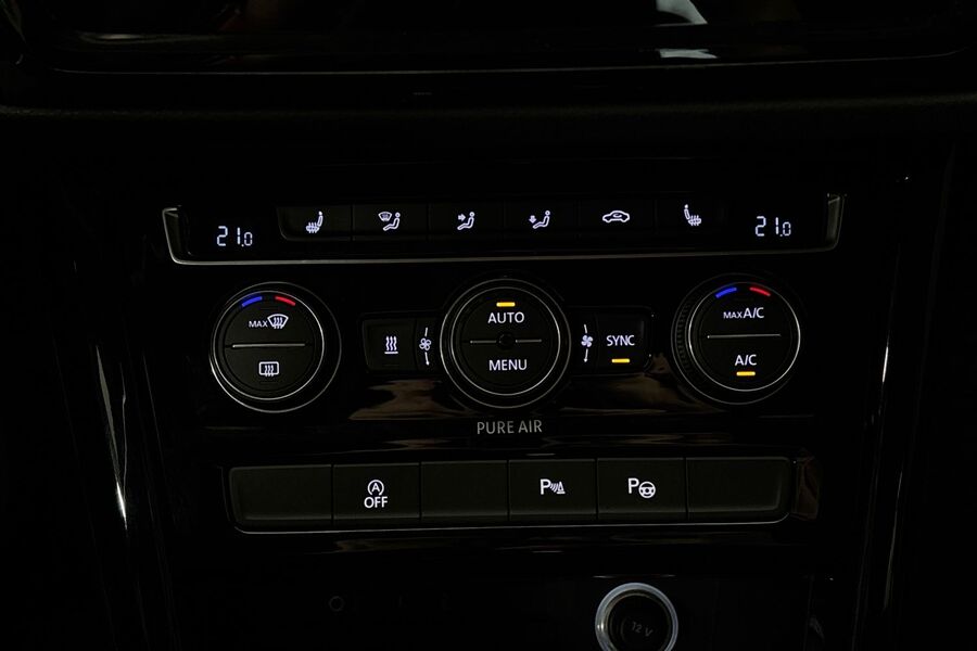 Volkswagen Touran vaihtoauto