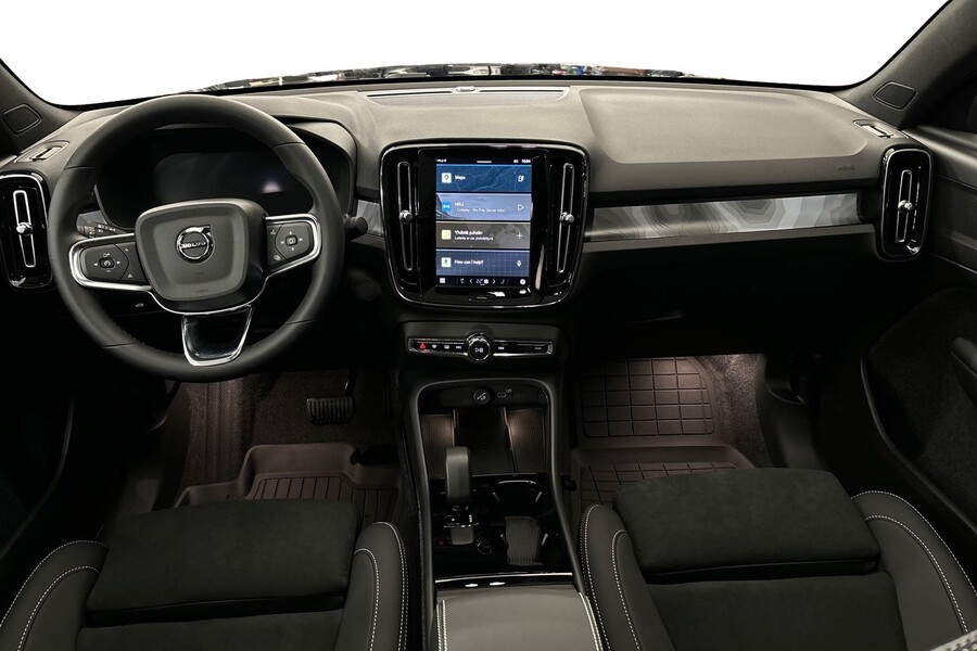 Volvo EC40 vaihtoauto