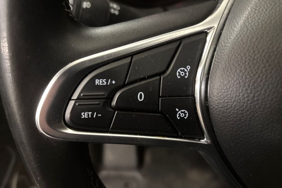 Nissan Primastar vaihtoauto