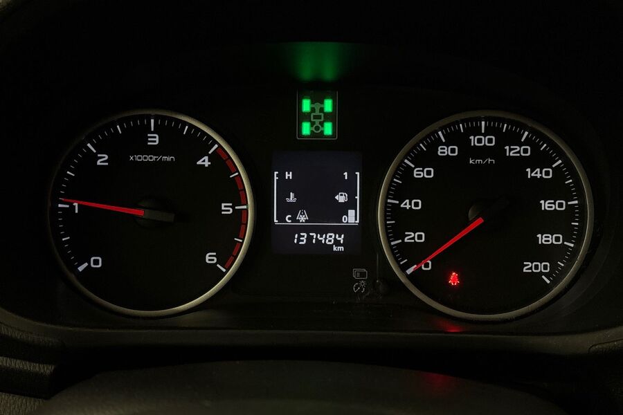 Mitsubishi L200 vaihtoauto