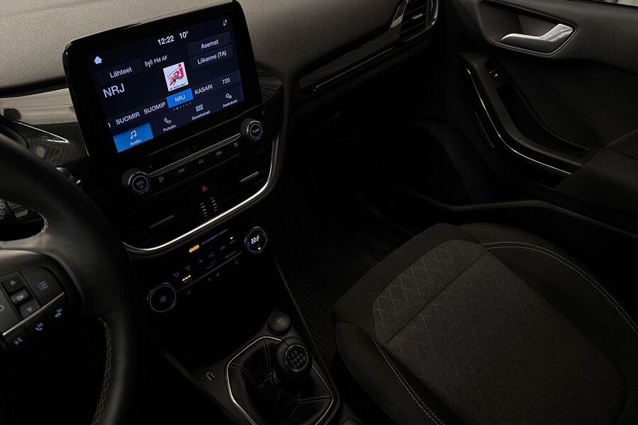 Ford Fiesta vaihtoauto