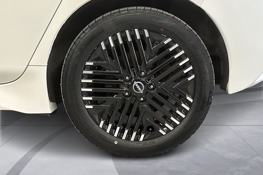 Nissan Leaf vaihtoauto