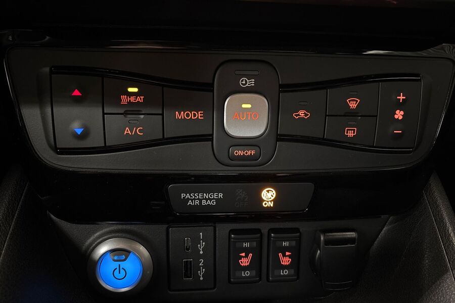 Nissan Leaf vaihtoauto