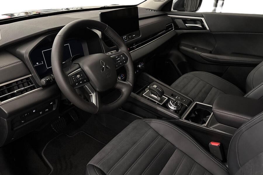 Mitsubishi Outlander vaihtoauto